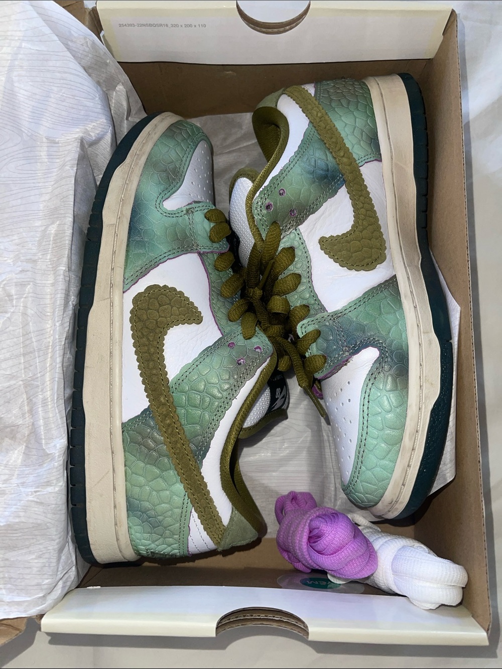 Nike SB Dunk Low Alexis Sablone Chameleon (Men’s 7.5)